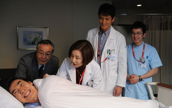 浅利陽介(DOCTORS3)